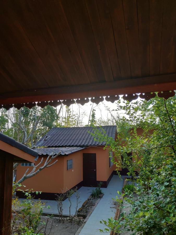 Home Stay Stc Bed And Breakfast 우돈타니 외부 사진