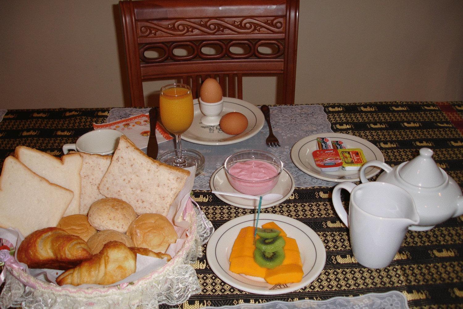 Home Stay Stc Bed And Breakfast 우돈타니 외부 사진