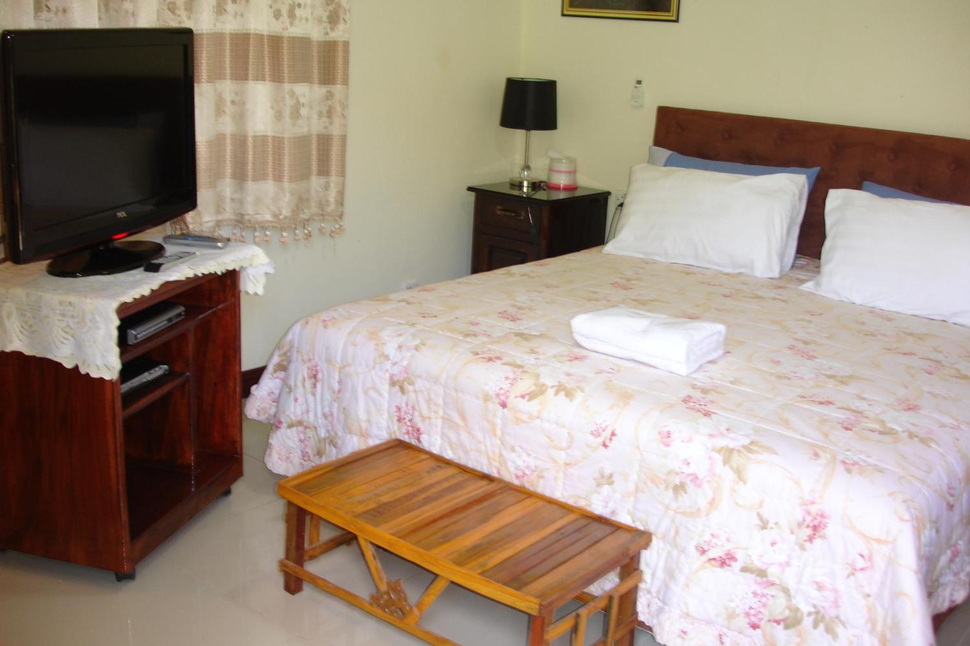 Home Stay Stc Bed And Breakfast 우돈타니 외부 사진