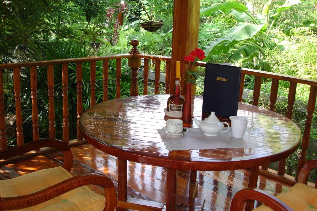 Home Stay Stc Bed And Breakfast 우돈타니 객실 사진