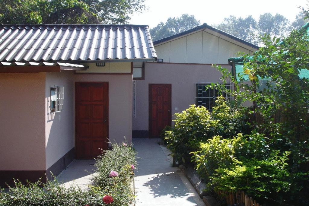 Home Stay Stc Bed And Breakfast 우돈타니 객실 사진